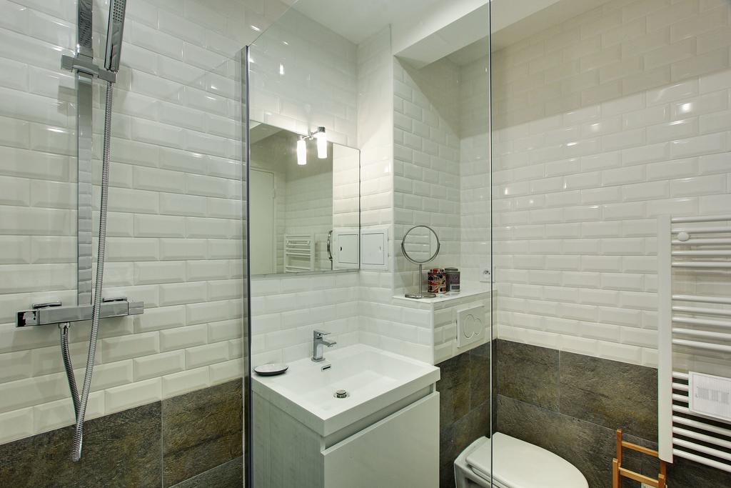 Pick A Flat'S Apartment In Eiffel Tower- Boulevard De Grenelle Paris Bagian luar foto