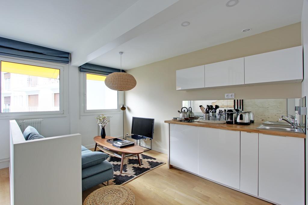 Pick A Flat'S Apartment In Eiffel Tower- Boulevard De Grenelle Paris Bagian luar foto